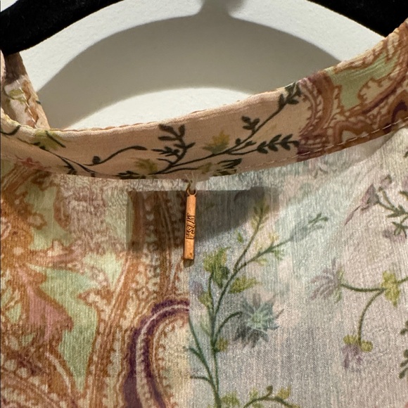 MISA Dress ✨ - Picture 9 of 10